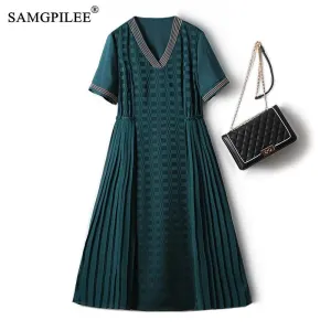 Elegant V-Neck Pleated Chiffon Party Dress