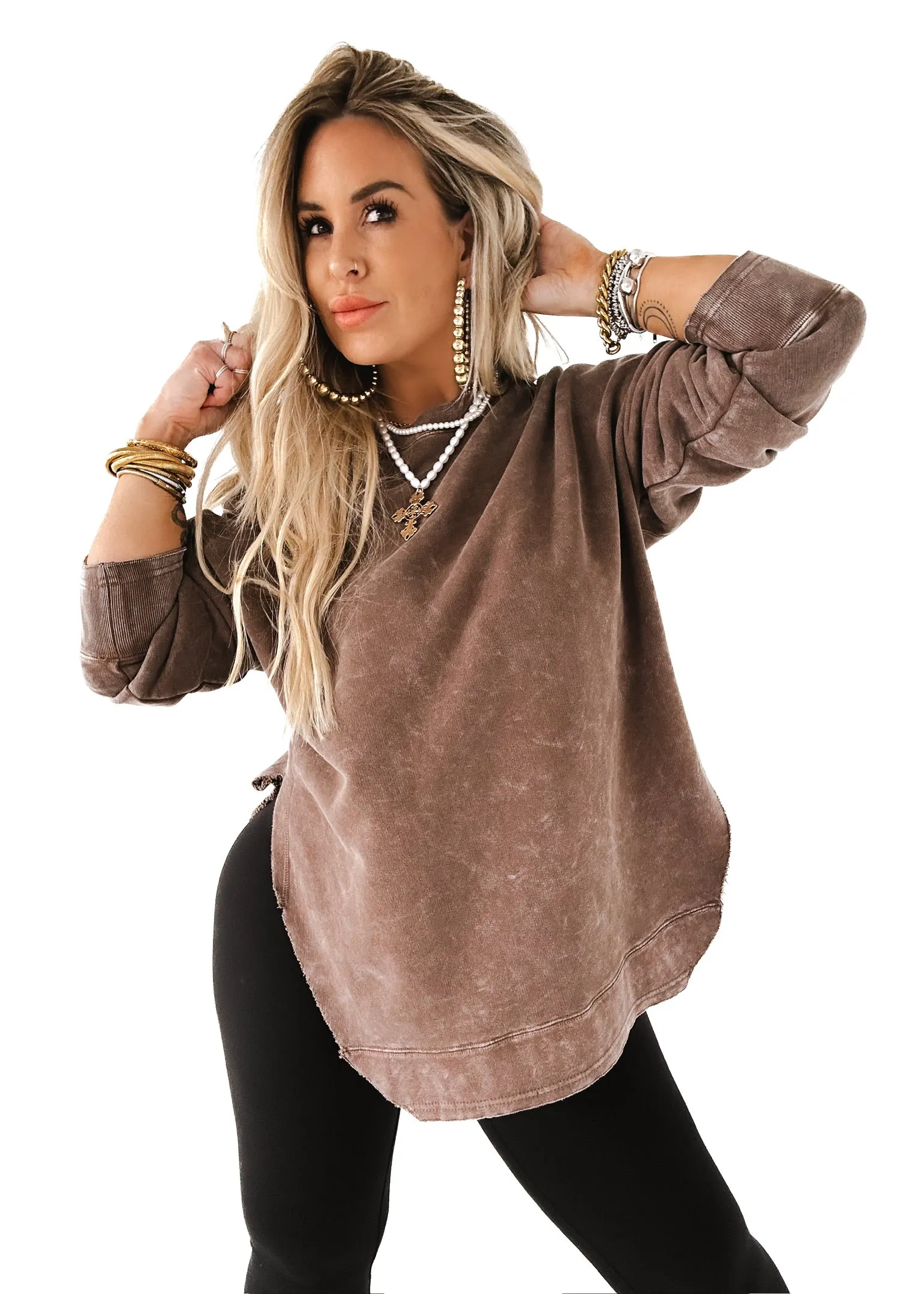 FEEL GOOD SIDE SLIT SWEATSHIRT
