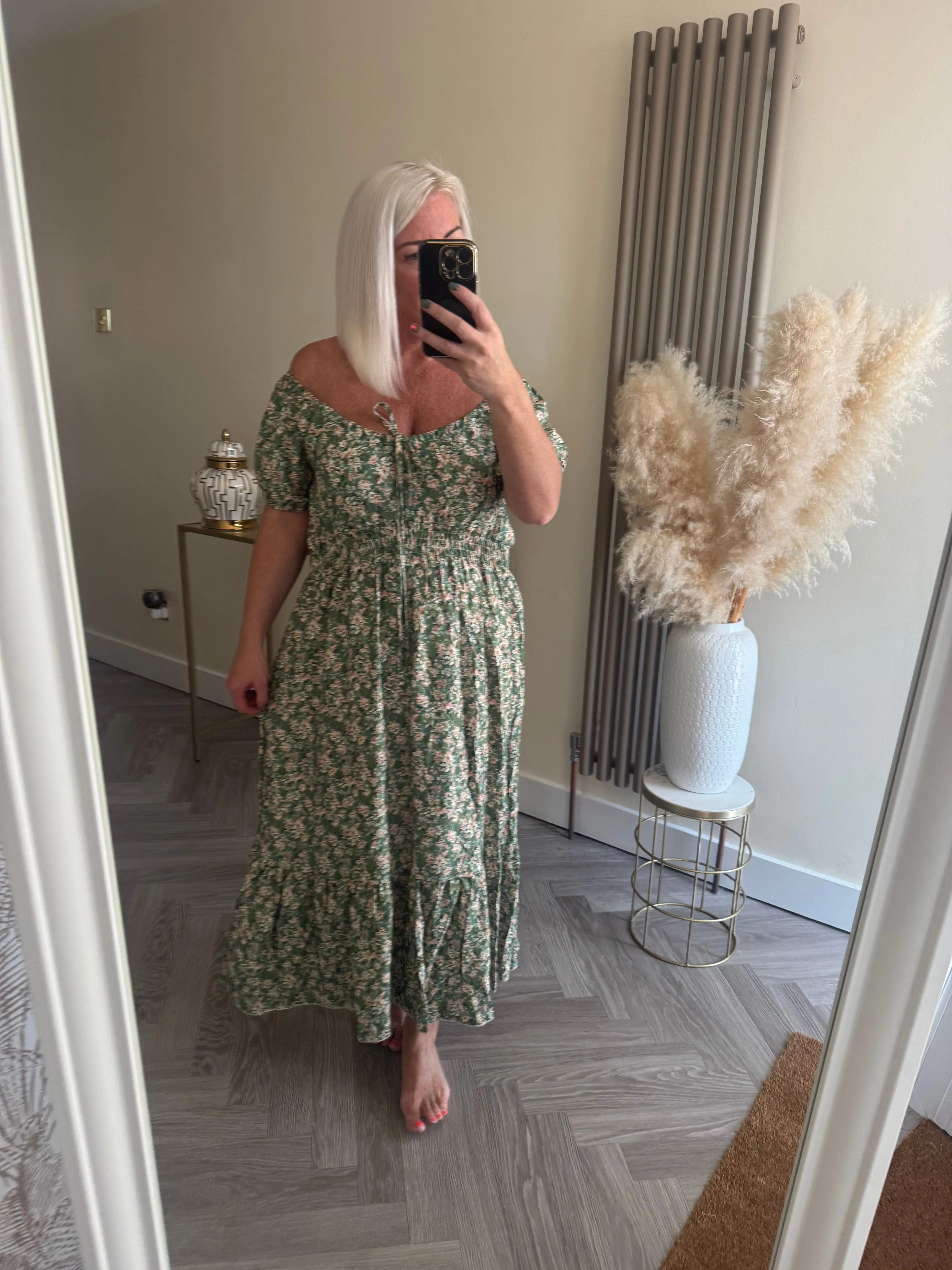 The peasant ditzy dress